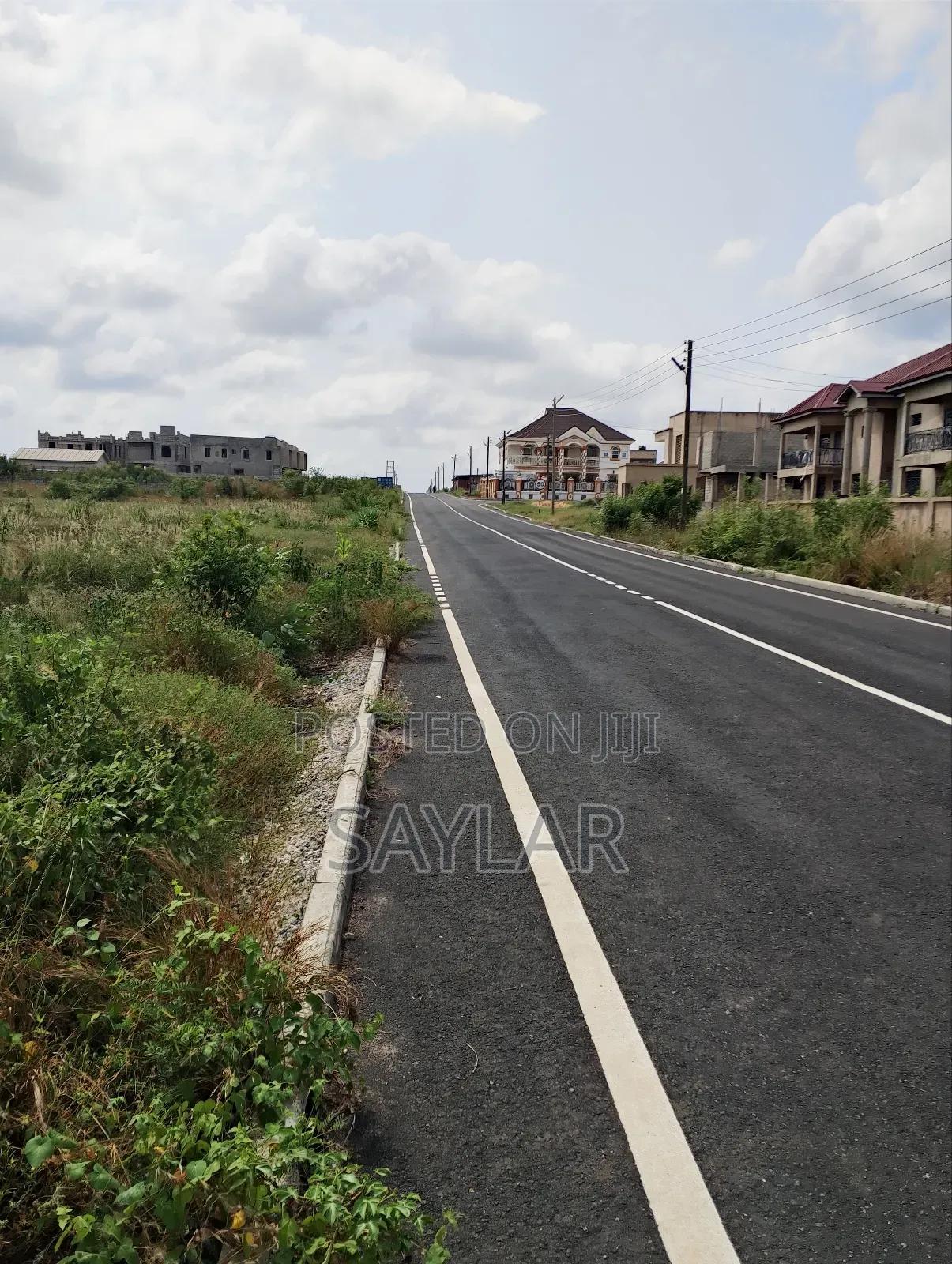 Full Plots for Sale at Comm24 Well Paved Roads Area -  Land in Greater Accra, Tema Metropolitan - Sale