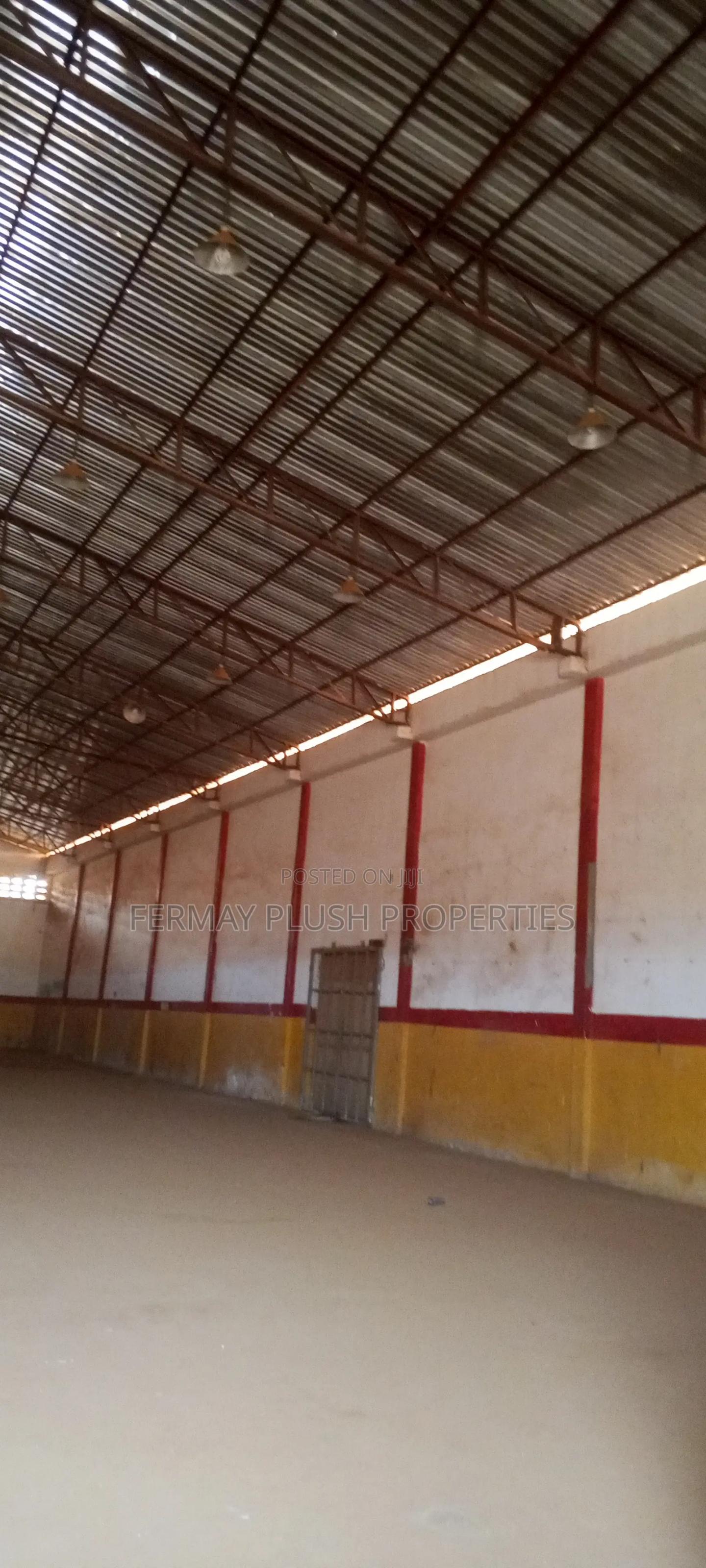 Spacious Ware House for Rent in Tema -  Commercial in Greater Accra, Tema Metropolitan - Rent