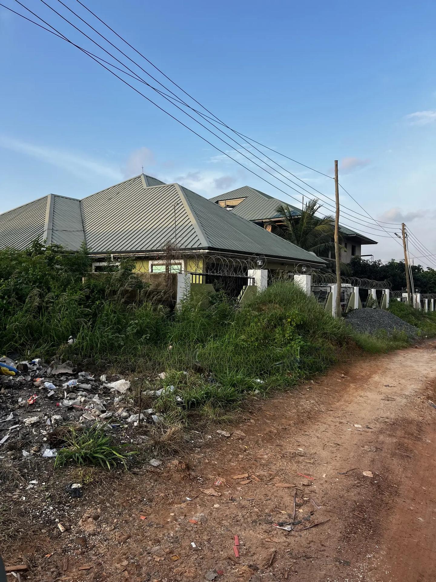 Title Full Plot for Sale at Lakeside Hills, Cancer Hospital - Land in Greater Accra, Ashaley Botwe - Sale