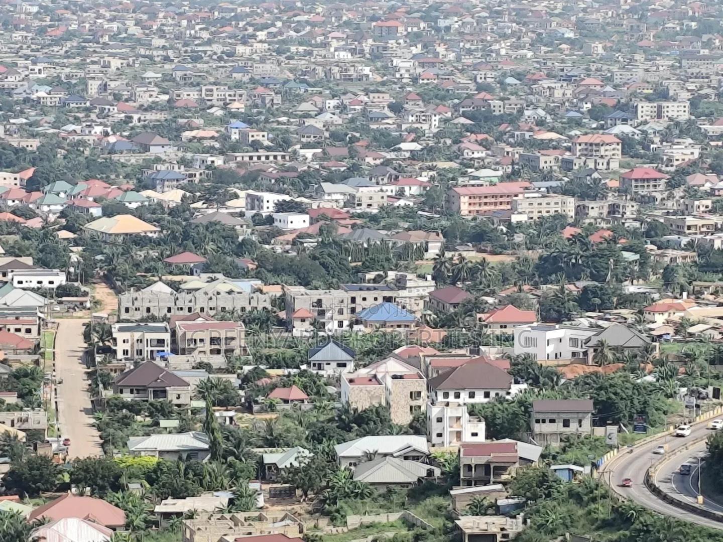 Mountain View Aburi Peduase Plots - Land in Eastern Region, Akuapim South, Aburi - Sale