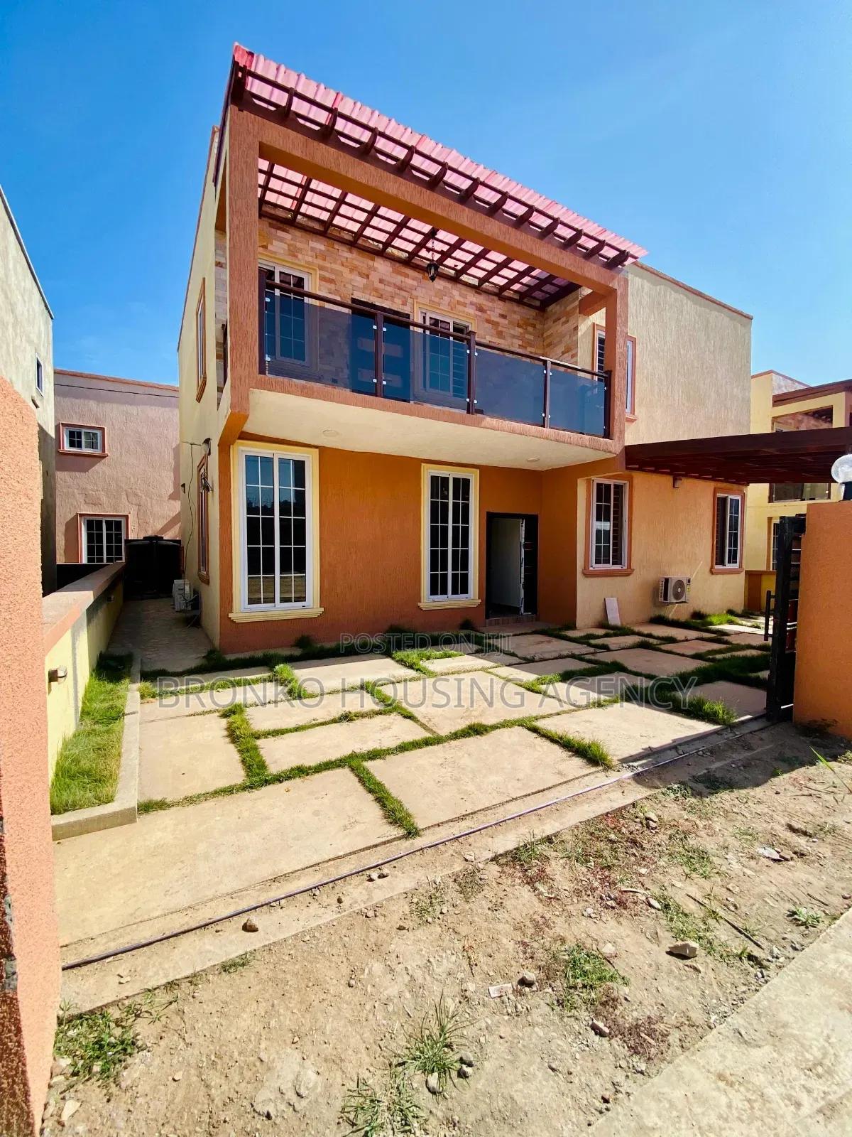 3bdrm House in Bronko Housing, Spintex for rent - 3 bedroom House in Greater Accra, Spintex - Rent