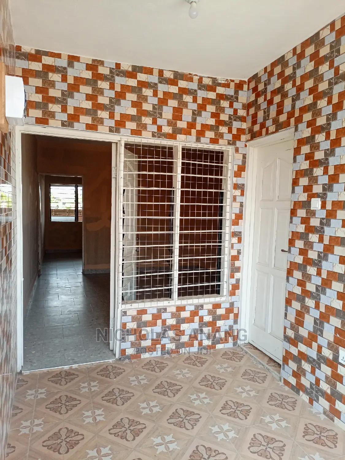 1bdrm Apartment in Bush Road, New Town for rent - 1 bedroom Apartment in Greater Accra, Teshie, Teshie New Town - Rent