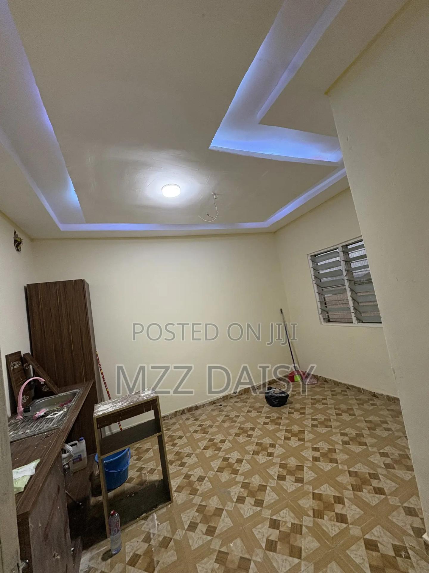1bdrm Bedsitter in Pokuase for rent - 1 bedroom House in Greater Accra, Pokuase, 15/09 - Rent