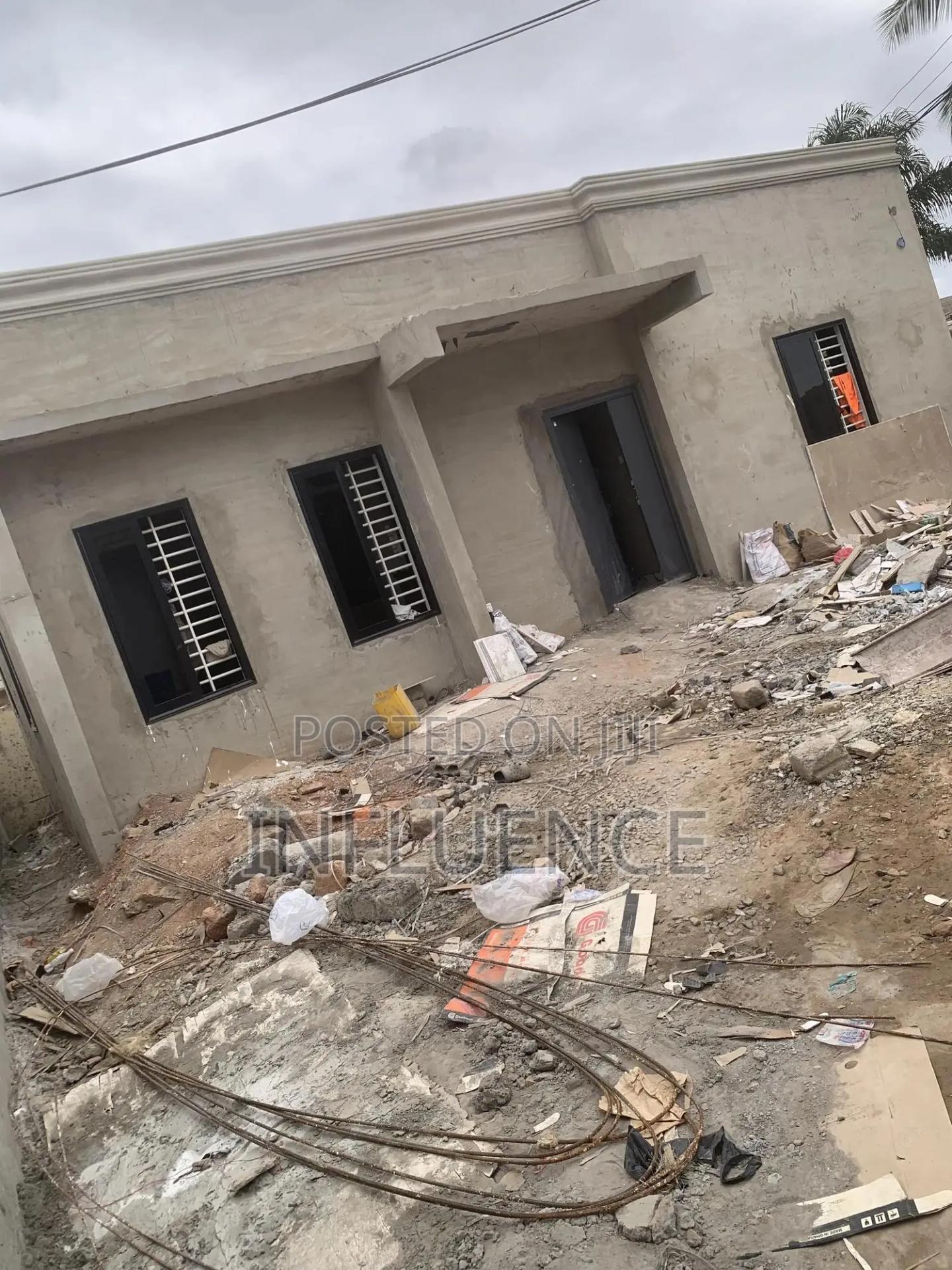 3bdrm House in Palace Mall Area, Spintex for sale - 3 bedroom Commercial in Greater Accra, Spintex - Sale