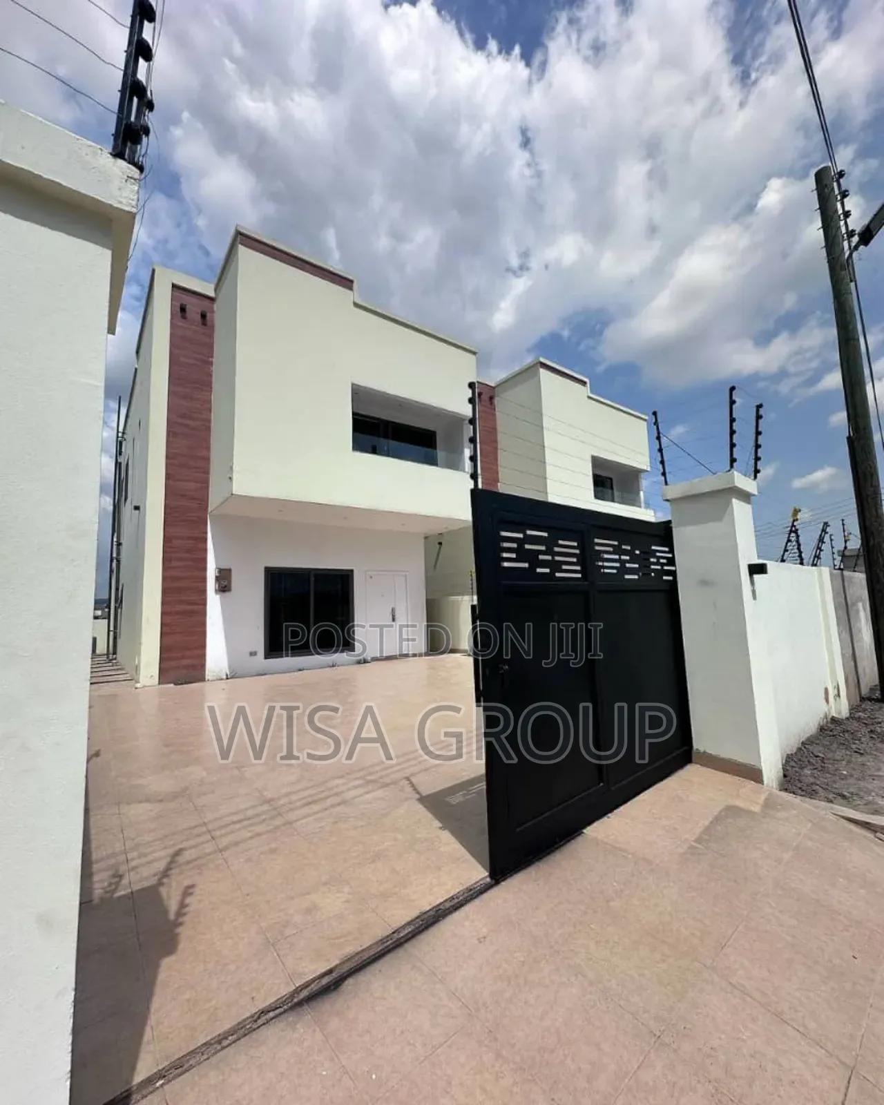 3bdrm Duplex in Wisa Group, Accra Metropolitan for sale - 3 bedroom House in Greater Accra, Accra Metropolitan - Sale