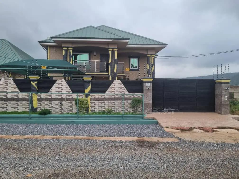 4bdrm House in Oyibi, Valley View Area for sale - 4 bedroom House in Greater Accra, Oyibi, Valley View Area - Sale