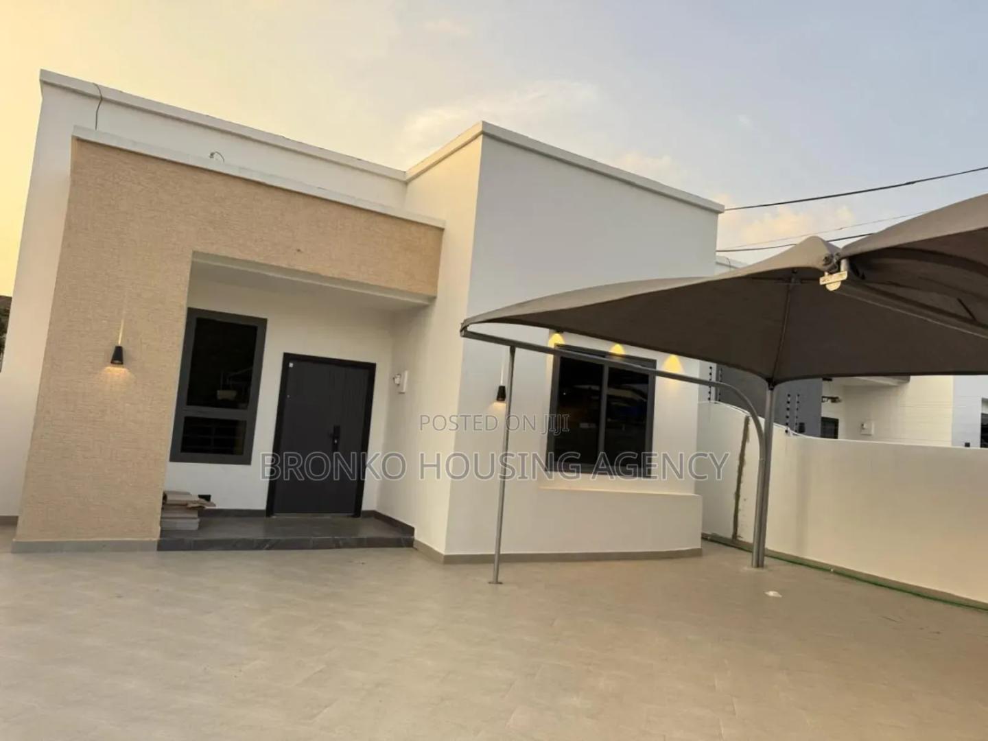 3bdrm House in Bronko Housing, Coca Cola for rent - 3 bedroom House in Greater Accra, Spintex, Coca Cola - Rent
