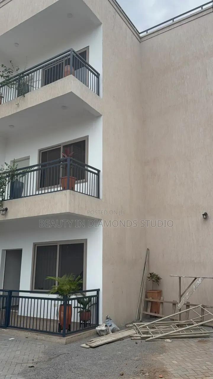 3bdrm Apartment in Trade Fair, Labadi for rent - 3 bedroom Apartment in Greater Accra, Labadi - Rent