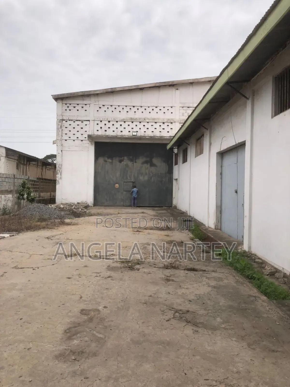 2000 Square Meter Warehouse for Sale in Tema - Commercial in Greater Accra, Tema Metropolitan - Sale