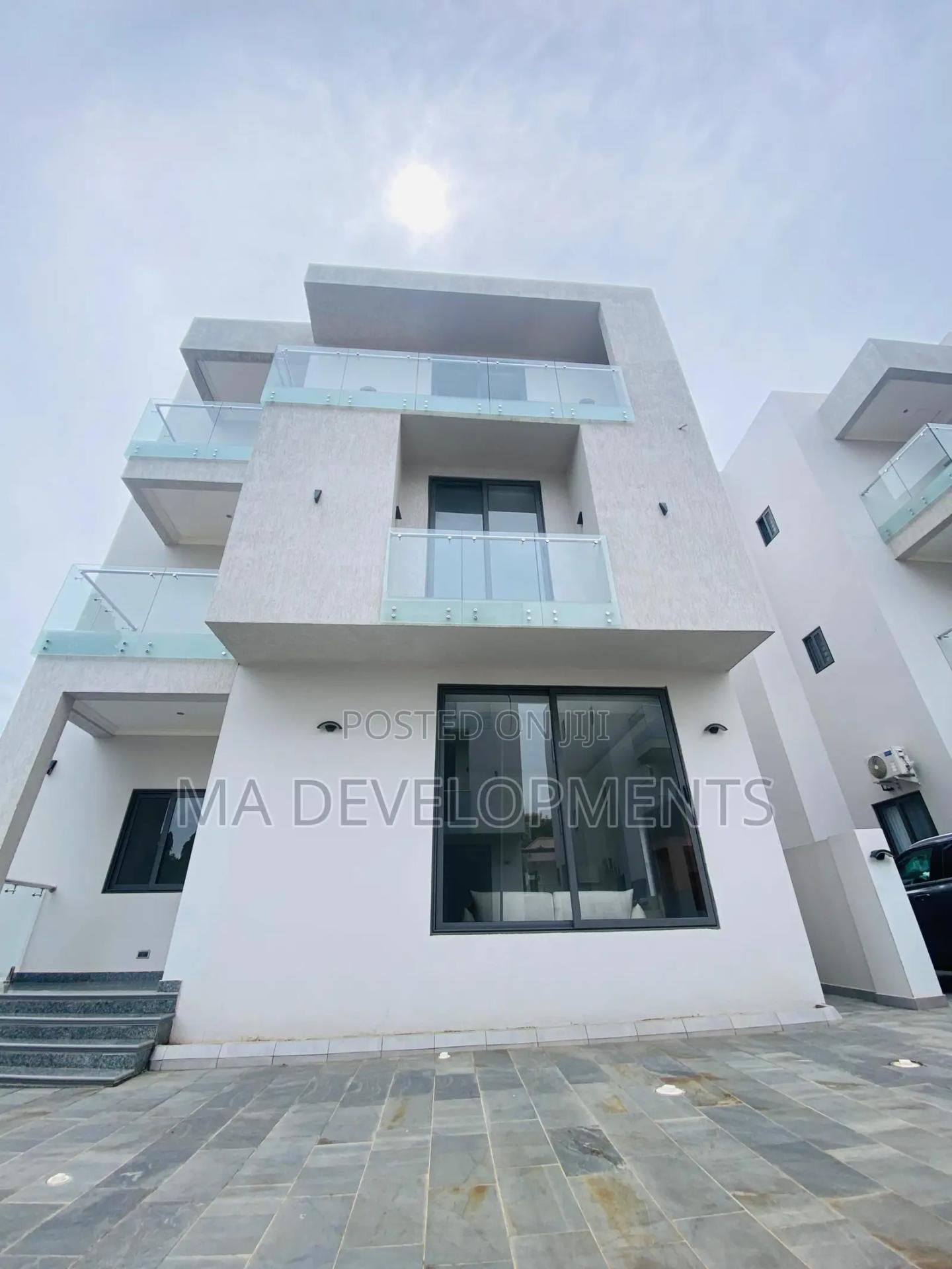 Furnished 5bdrm Townhouse / Terrace for rent - 5 bedroom House in Greater Accra, Airport Residential Area - Rent