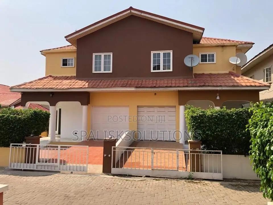 Furnished 3bdrm House in East Airport for sale - 3 bedroom House in Greater Accra, Airport Residential Area - Sale