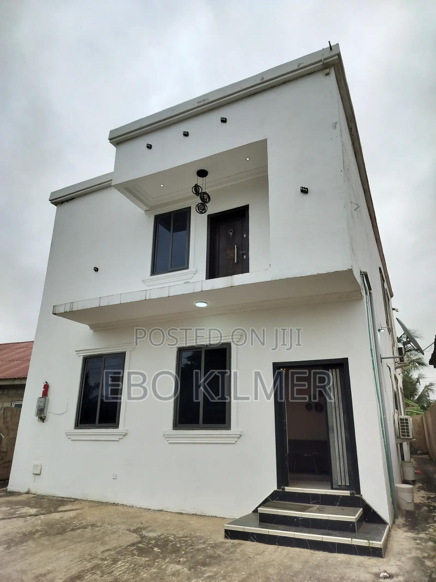 Furnished 4bdrm House in Lake Side Estate for rent - 4 bedroom House in Greater Accra, Ashaley Botwe, Lake Side Estate - Rent
