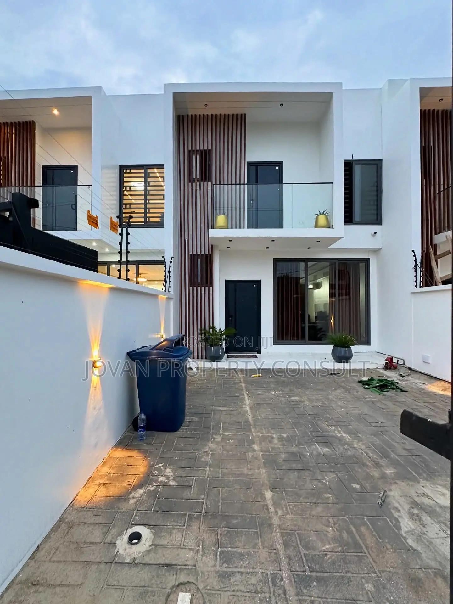2bdrm House in Botwe School, East Legon for sale - 2 bedroom House in Greater Accra, East Legon - Sale