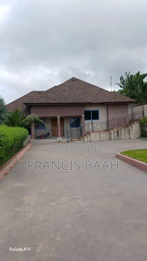 4bdrm Apartment in Shining Star Real, Ga South Municipal for sale - 4 bedroom Apartment in Greater Accra, Ga South Municipal - Sale