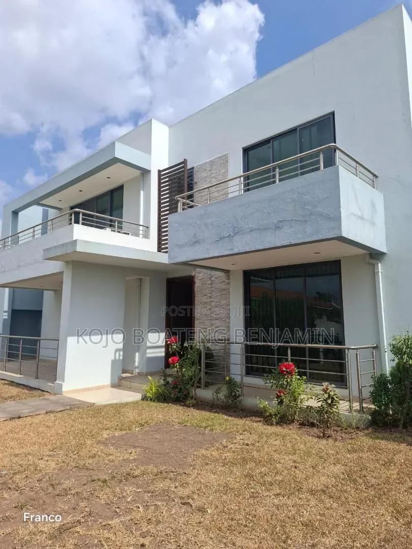 4bdrm House in Manet Court for rent - 4 bedroom House in Greater Accra, Spintex, Manet Court - Rent