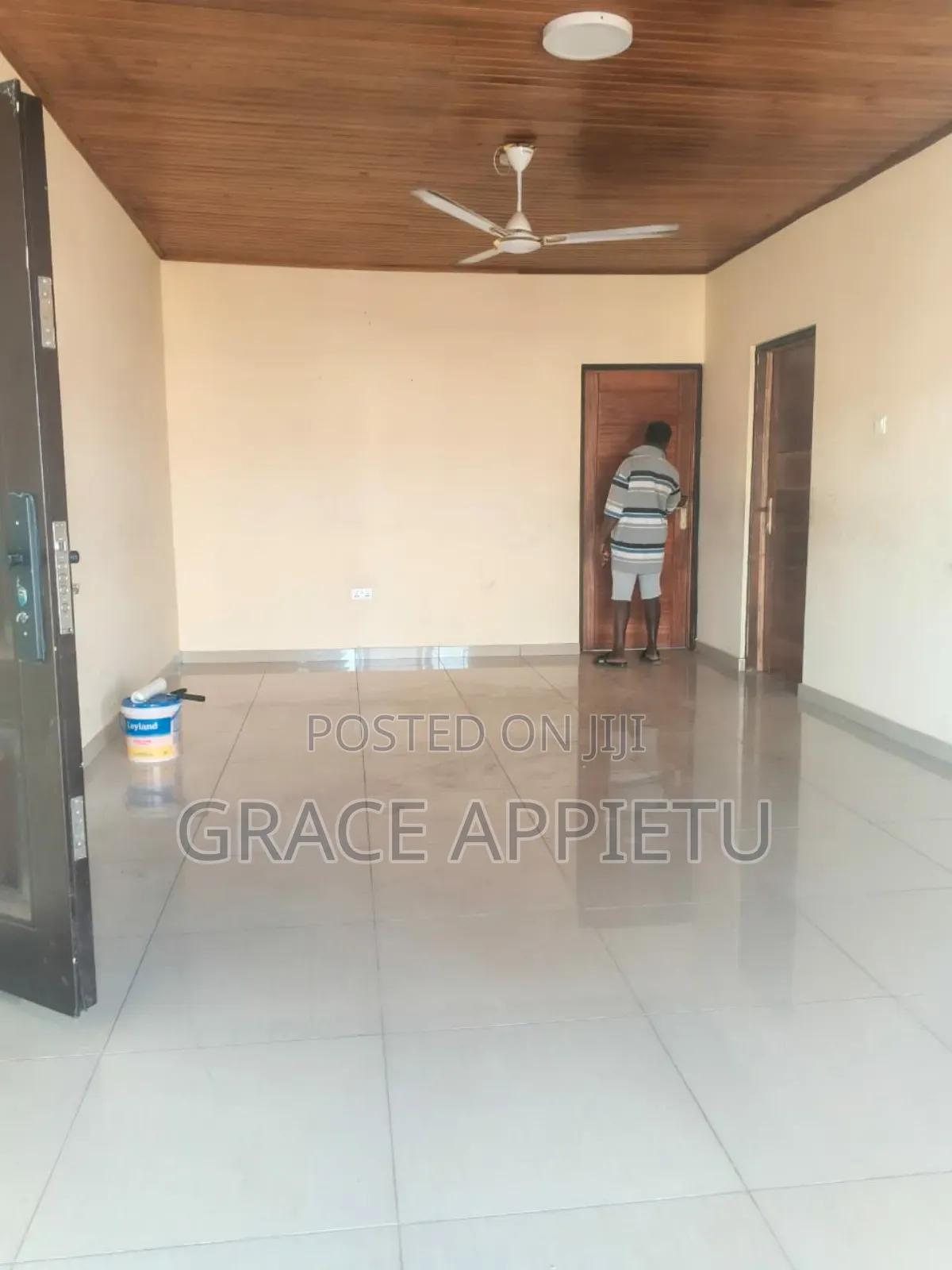 2bdrm Apartment in Owner'S Key, Accra Metropolitan for rent - 2 bedroom Apartment in Greater Accra, Accra Metropolitan - Rent