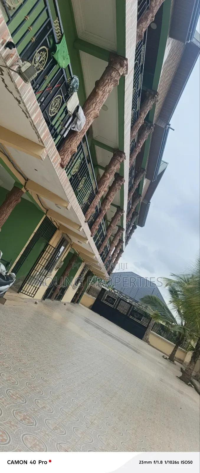 1bdrm Apartment in Amasaman Aslahaja, Ga West Municipal for rent - 1 bedroom Apartment in Greater Accra, Ga West Municipal - Rent
