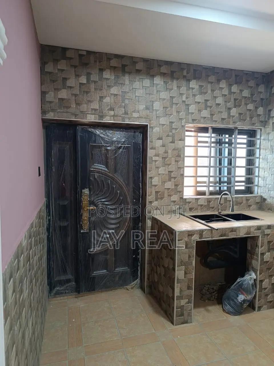 2bdrm Apartment in Jayreal Estate., Kasoa for rent - 2 bedroom Apartment in Greater Accra, Kasoa - Rent
