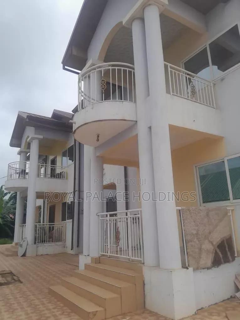 2bdrm Apartment in Oyarifa for rent - 2 bedroom Apartment in Greater Accra, Oyarifa, Oyarifa Mall Area - Rent