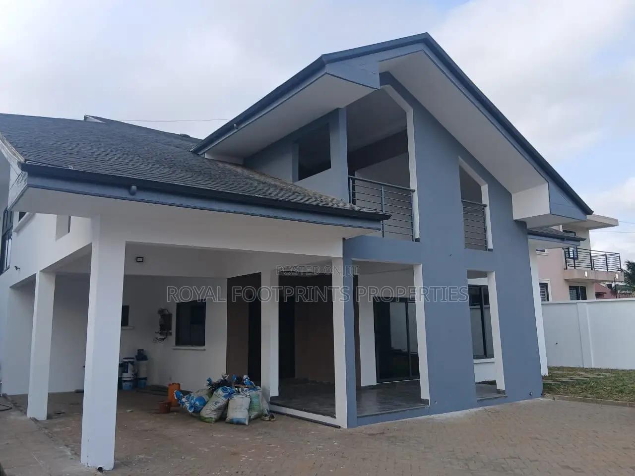 4bdrm House in Royal Footprints, Ashaley Botwe for rent - 4 bedroom House in Greater Accra, Ashaley Botwe - Rent
