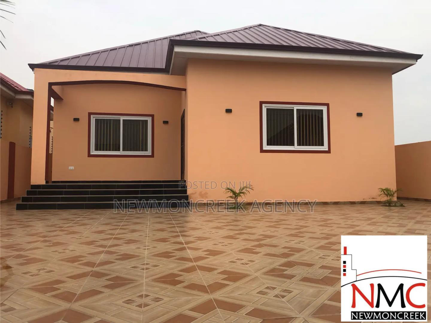 3bdrm Bungalow in Oyarifa,Special Ice, Accra Metropolitan for sale - 3 bedroom House in Greater Accra, Accra Metropolitan - Sale