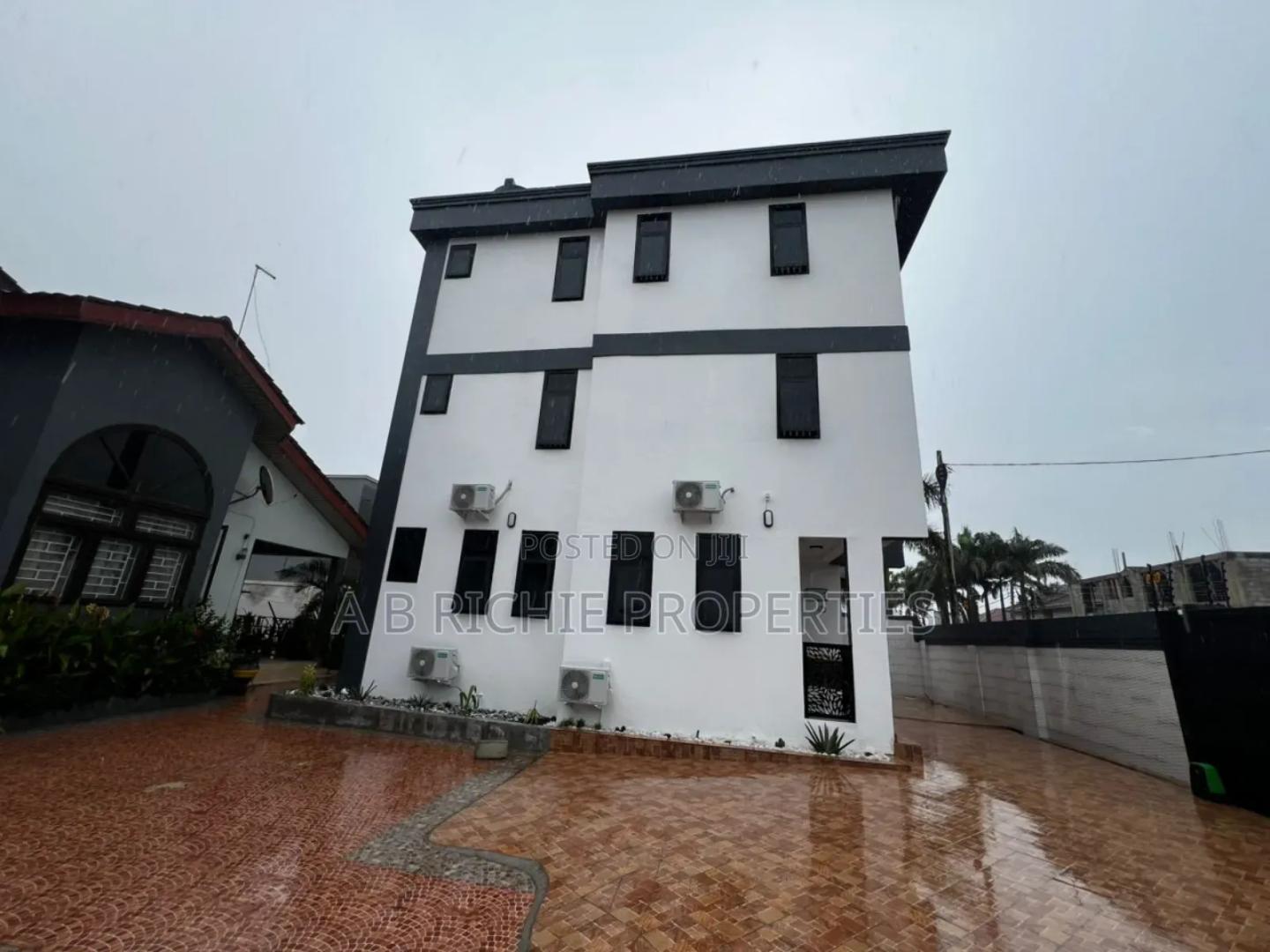 1bdrm Apartment in Ab Richie Properties, Boundary Road Area for rent - 1 bedroom Apartment in Greater Accra, East Legon, Boundary Road Area - Rent