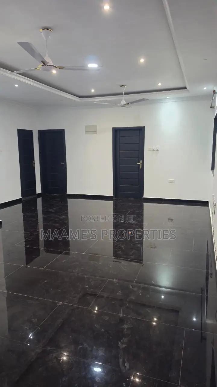 2bdrm Apartment in Tseaddo for rent - 2 bedroom Apartment in Greater Accra, Teshie, Tseaddo - Rent