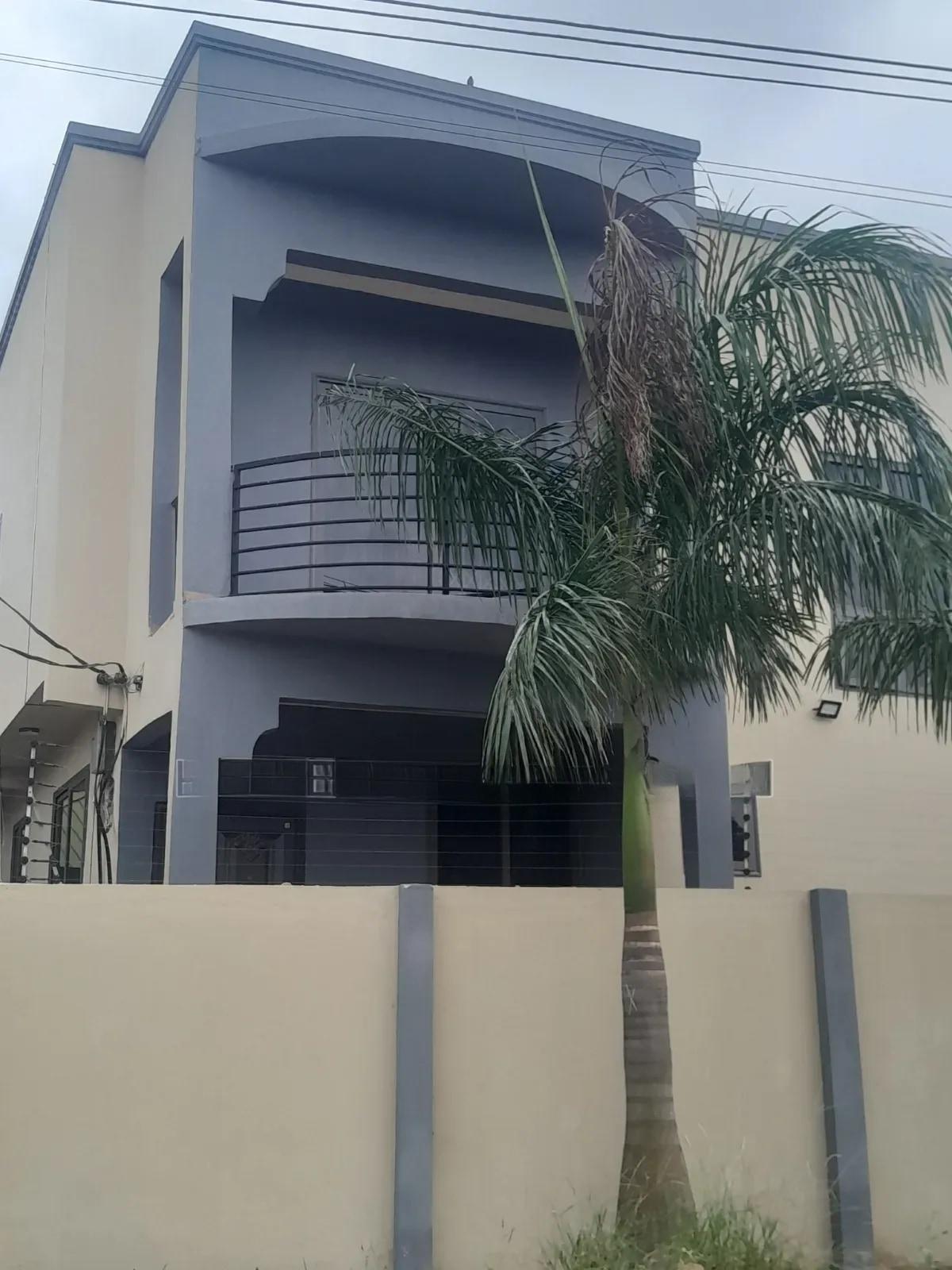 4bdrm House in Oyarifa Mall Area for rent - 4 bedroom Commercial in Greater Accra, Oyarifa, Oyarifa Mall Area - Rent
