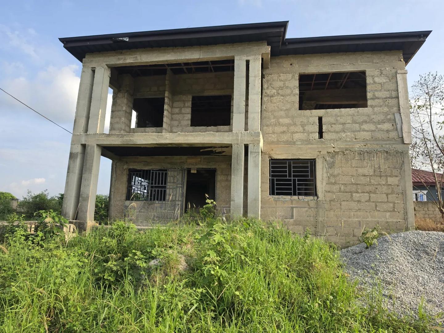 5bdrm House in Fredimens Real, Kwabre for sale - 5 bedroom House in Ashanti, Kwabre - Sale