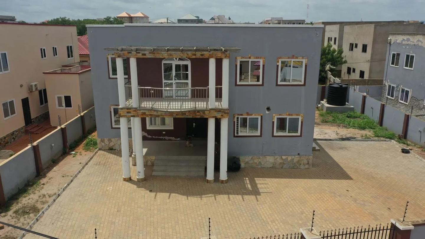 5bdrm Condo in Enjoyy Estates, Accra Metropolitan for sale - 5 bedroom House in Greater Accra, Accra Metropolitan - Sale