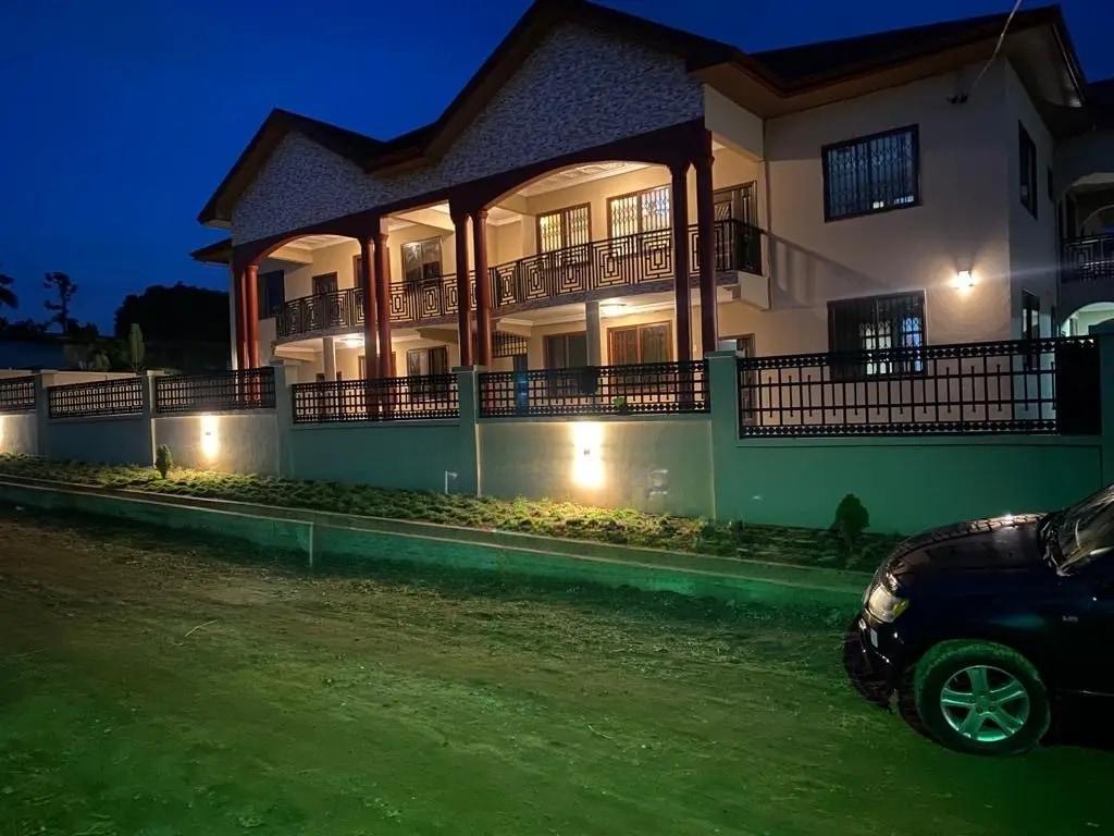 3bdrm Apartment in Atonsu Esreso, Kumasi Metropolitan for rent - 3 bedroom Apartment in Ashanti, Kumasi Metropolitan - Rent