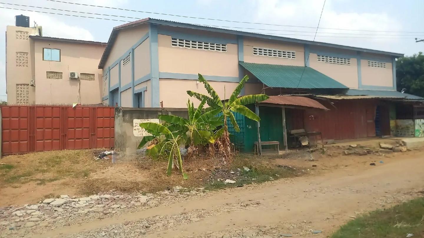 A Warehouse in Kasoa Near Kalabule Just by the Main Road - Commercial in Greater Accra, Ga South Municipal - Rent