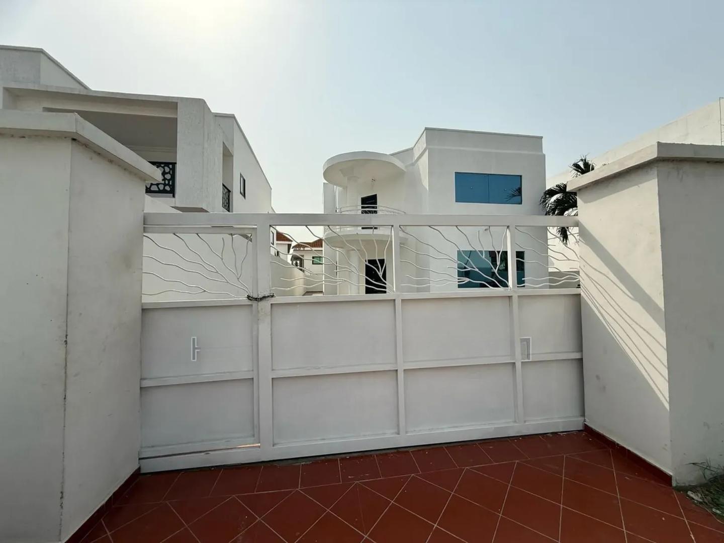 Contemporary Self Compound for Sale - House in Greater Accra, Dworwulu - Sale