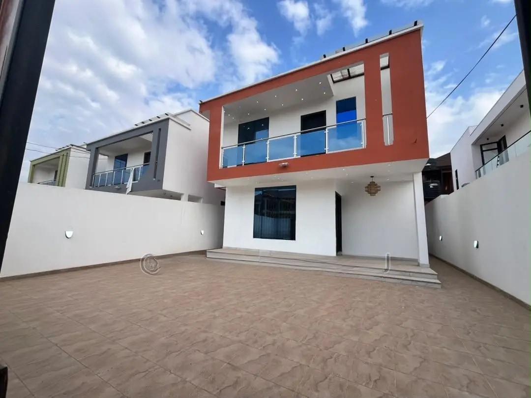 4bdrm House in East Legon for sale - 4 bedroom House in Greater Accra, East Legon - Sale