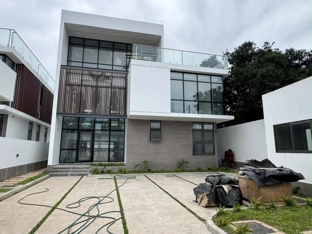 4bdrm House in Cantoments, Cantonments for rent - 4 bedroom House in Greater Accra, Cantonments - Rent