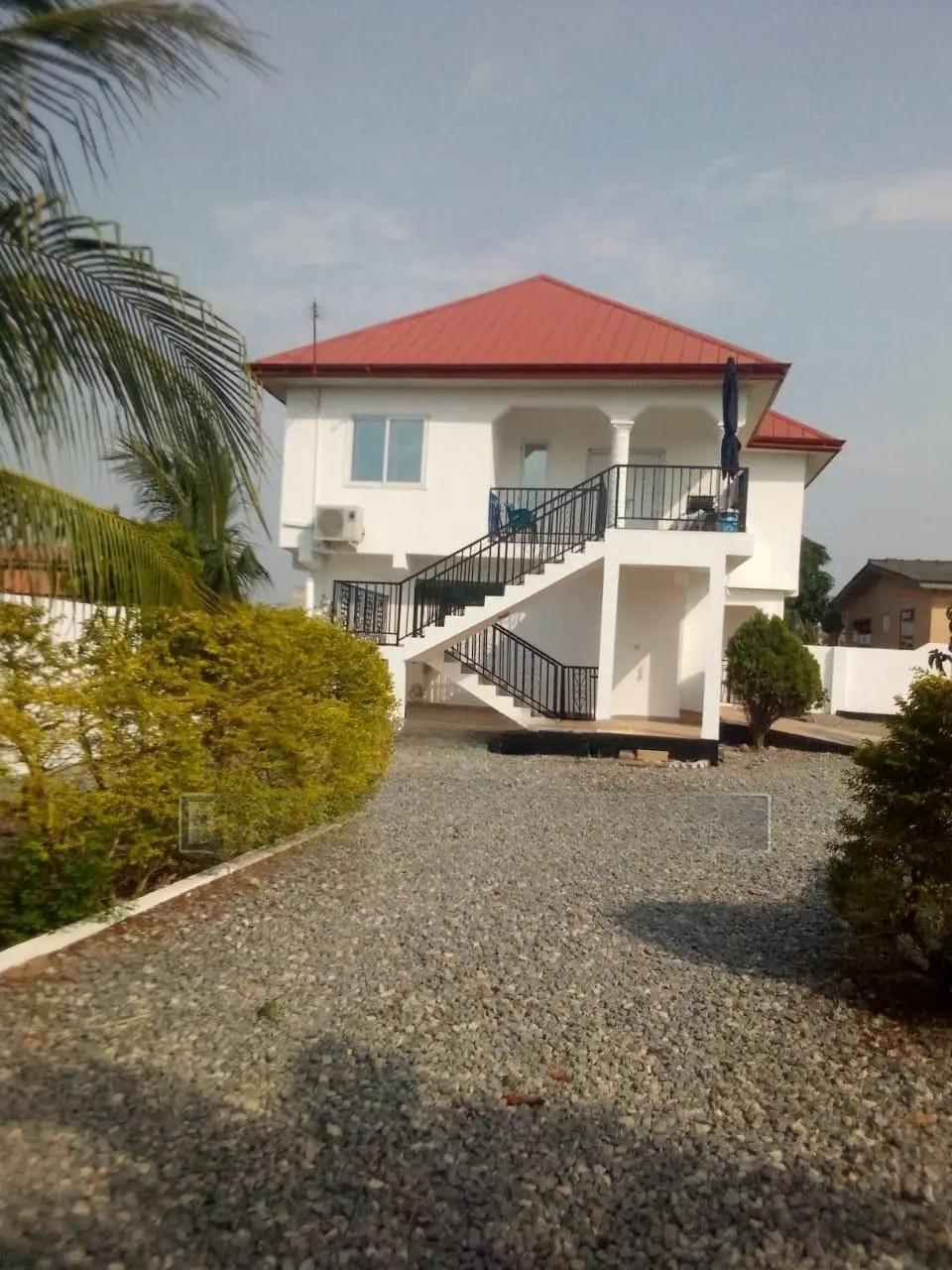 Furnished 3bdrm House in Nsoitis, Amasaman for sale - 3 bedroom House in Greater Accra, Ga West Municipal, Amasaman, 29/09 - Sale