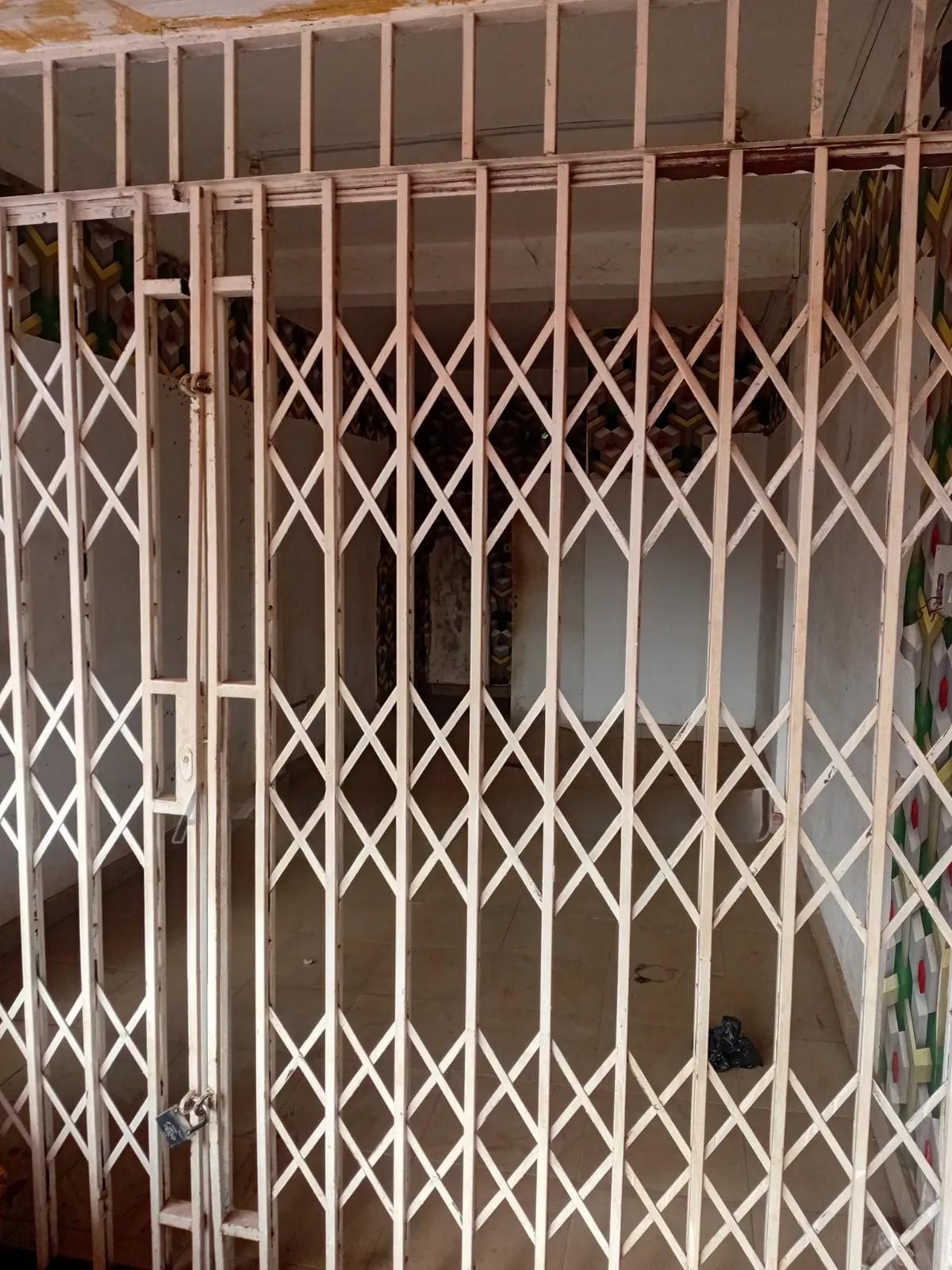 Shop for Rent - Commercial in Greater Accra, Haatso, ECOMOG - Rent