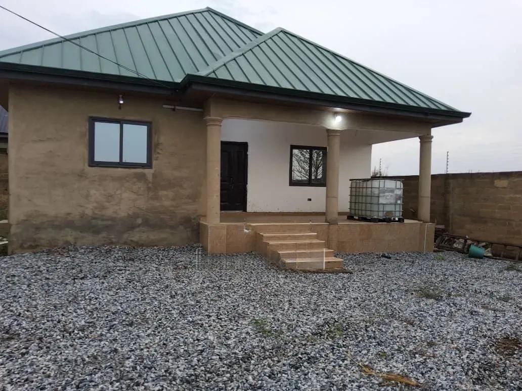 3bdrm House in Ben Properties, Ga East Municipal for sale - 3 bedroom House in Greater Accra, Ga East Municipal - Sale