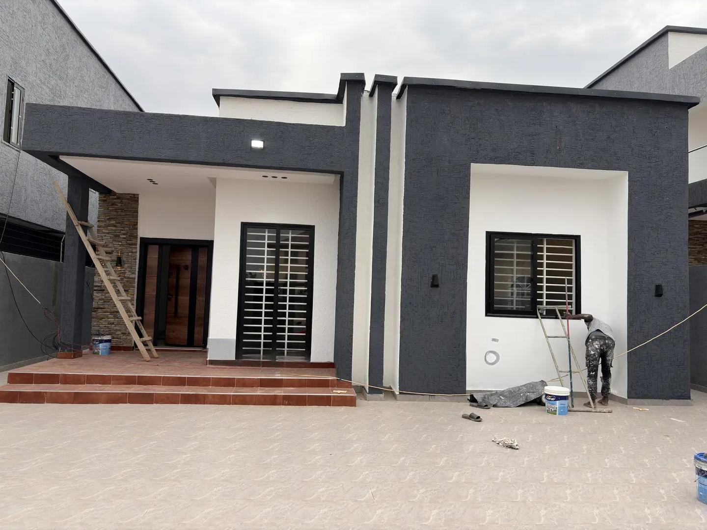 3bdrm House in Oyarifa for sale - 3 bedroom House in Greater Accra, Oyarifa - Sale