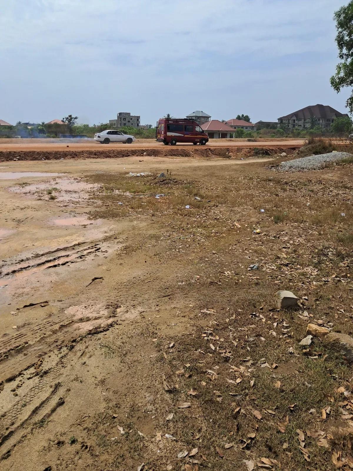 Roadside for Sale at Kantanka Junction Winiba Road - Land in Greater Accra, Ga West Municipal, Amasaman - Sale