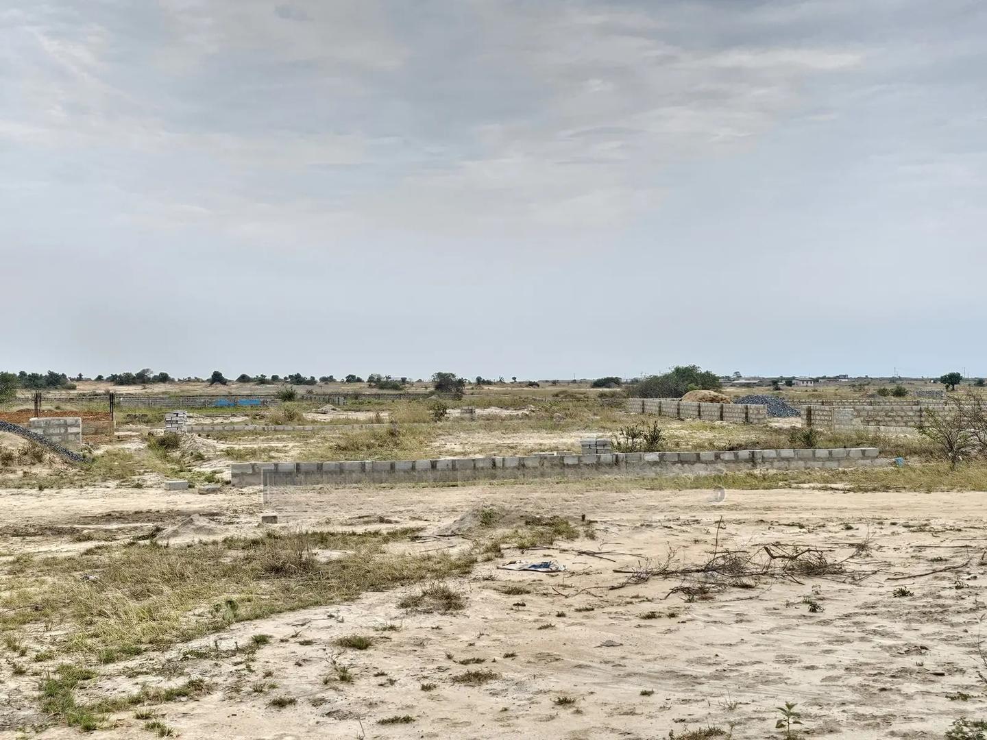 Prime Full Plot Near New Airport Tsopoli - Land in Greater Accra, Accra Metropolitan - Sale
