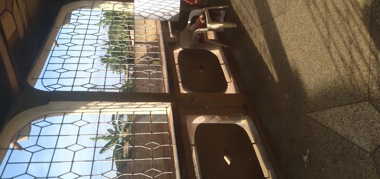 7bdrm House in Mark Estate At, Kumasi Metropolitan for sale - 7 bedroom House in Ashanti, Kumasi Metropolitan - Sale