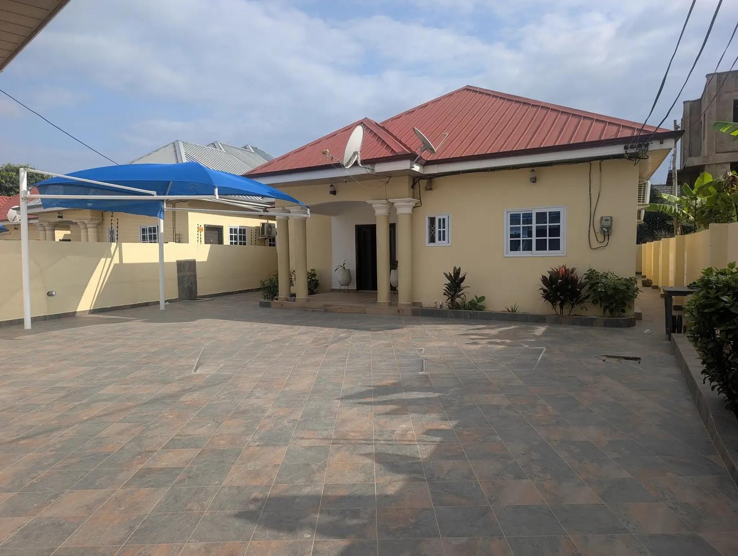 Furnished 4bdrm House in Toll Booth for sale - 4 bedroom House in Greater Accra, Kasoa, Toll Booth, 29/09 - Sale