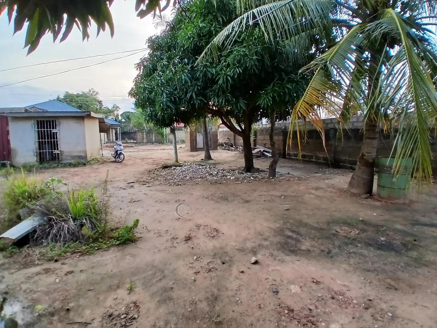 Spintex Road Manet:- Quarter Plot for Sale - Land in Greater Accra, Spintex, Manet Junction - Sale