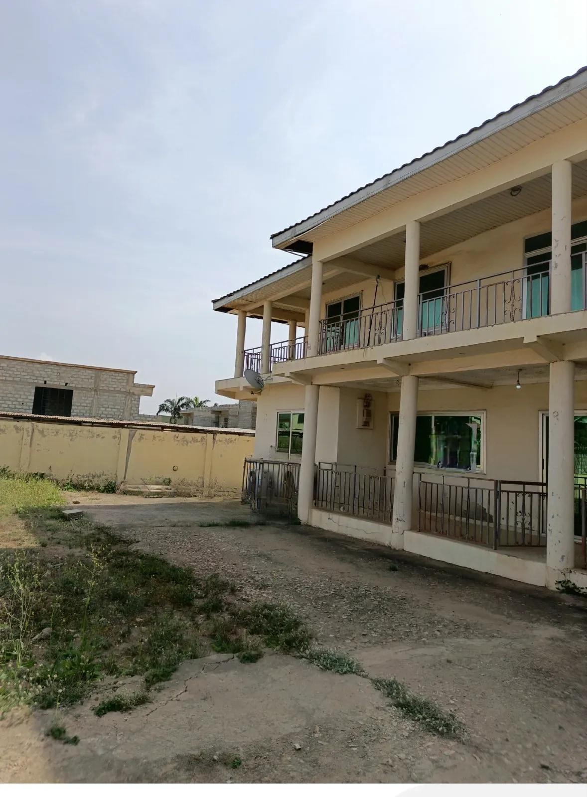 5bdrm House in Hfc Estate Phase 1, Tema Metropolitan for sale - 5 bedroom House in Greater Accra, Tema Metropolitan - Sale