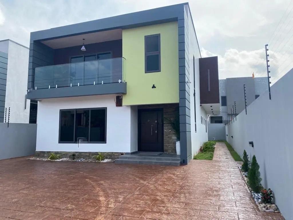 Furnished 4bdrm Duplex in Lake Side Estate for rent - 4 bedroom House in Greater Accra, Ashaley Botwe, Lake Side Estate - Rent