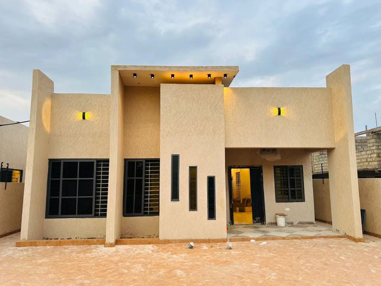 3bdrm House in Lakeside Estate, Ga East Municipal for sale - 3 bedroom House in Greater Accra, Ga East Municipal - Sale