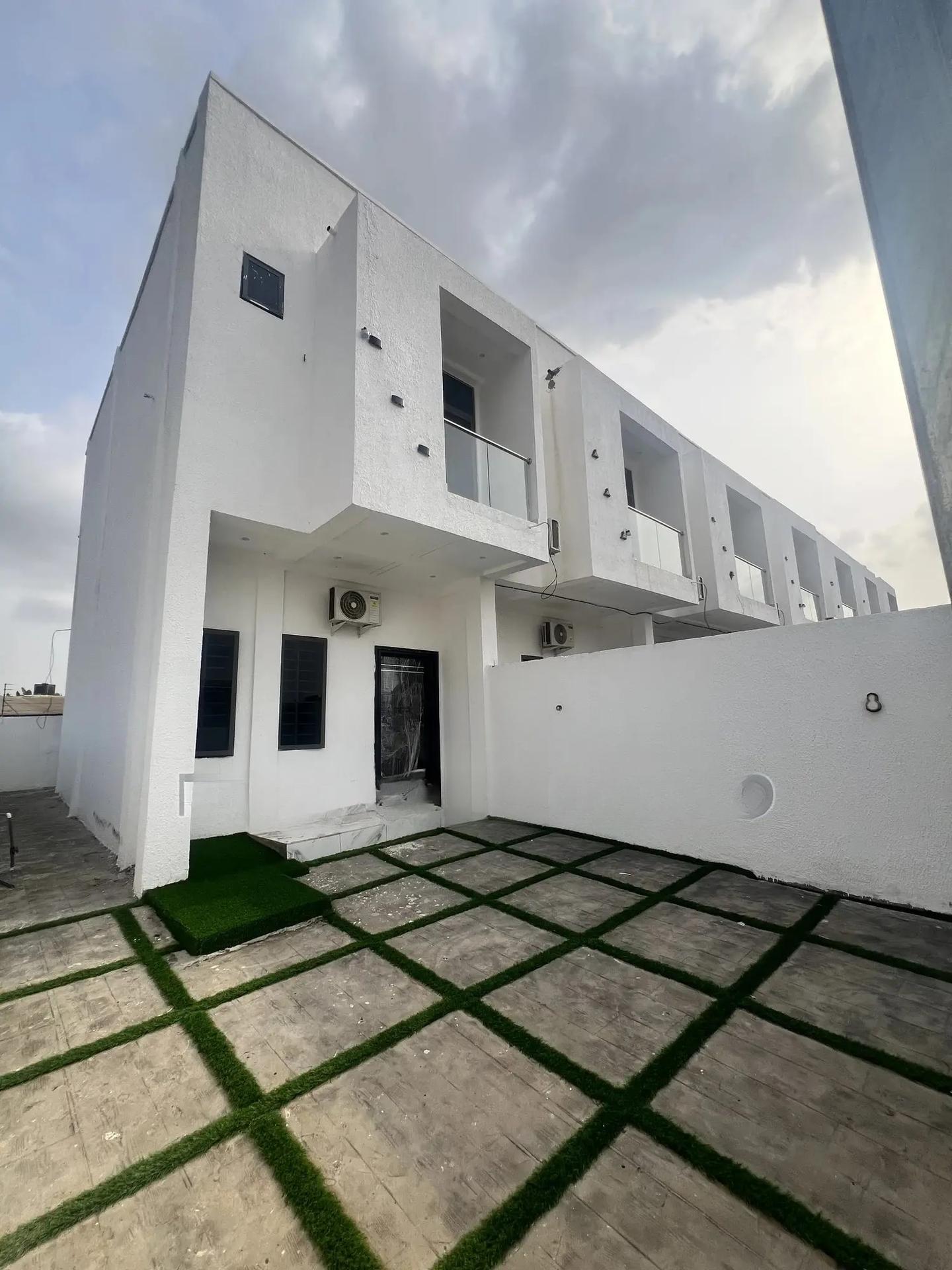2bdrm House in Neon Boulevard Phase, Nmai-Dzorn for sale - 2 bedroom House in Greater Accra, Ashaley Botwe, Nmai-Dzorn - Sale