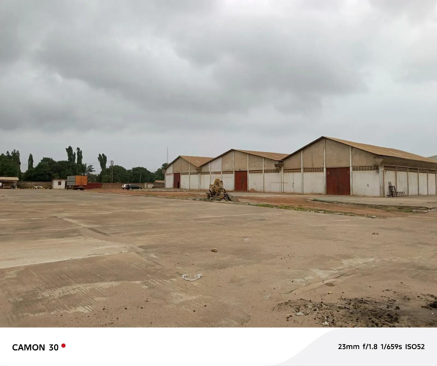 2.4 Acres Industrial Land With 2,100 SQM Warehouse - Commercial in Greater Accra, Tema Metropolitan - Rent