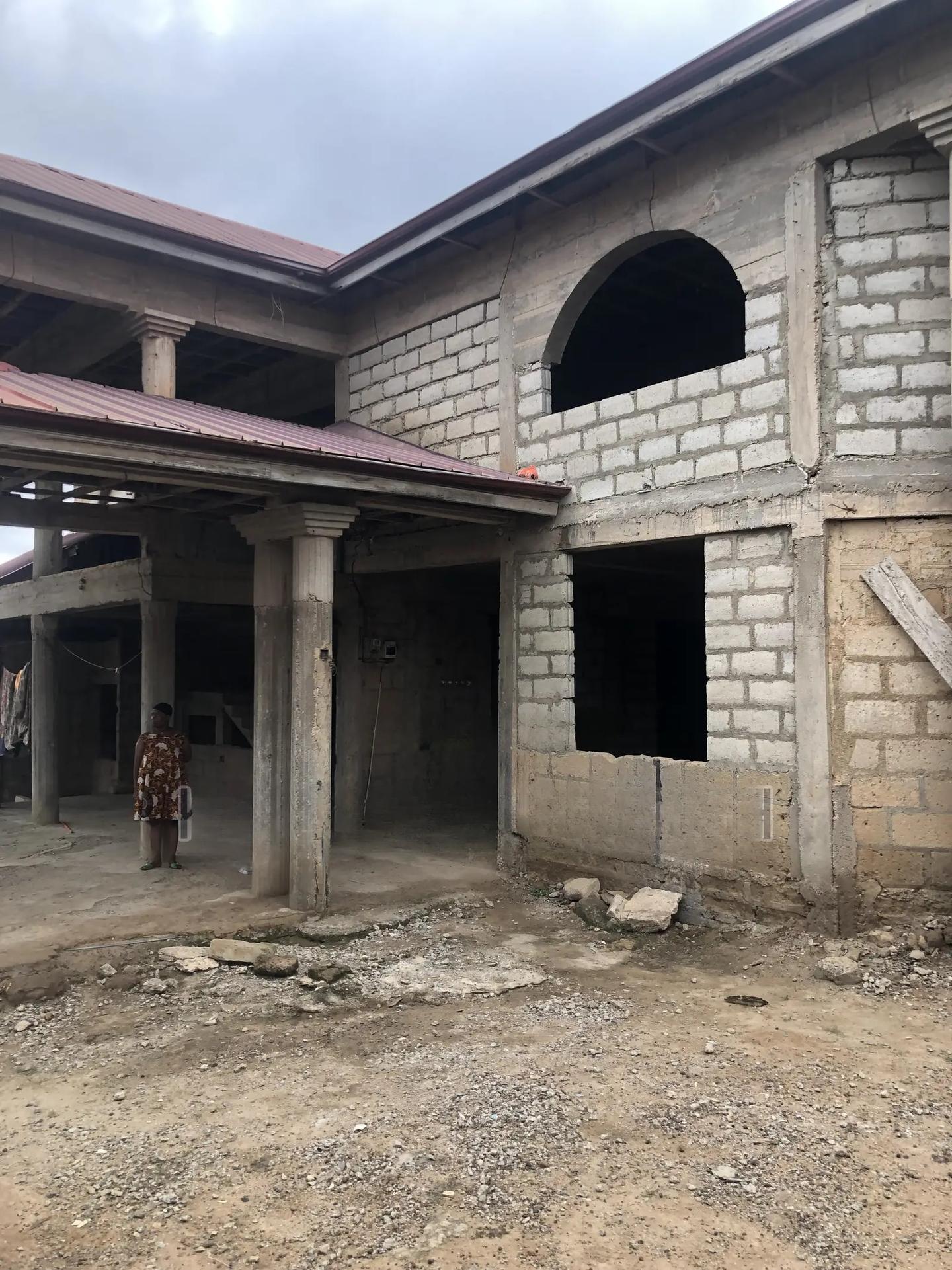 17bdrm House in Mark Estate At, Kumasi Metropolitan for sale - 17 bedroom House in Ashanti, Kumasi Metropolitan - Sale